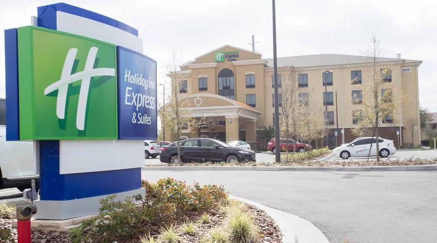 Holiday Inn Express & Suites Orlando East - UCF Area