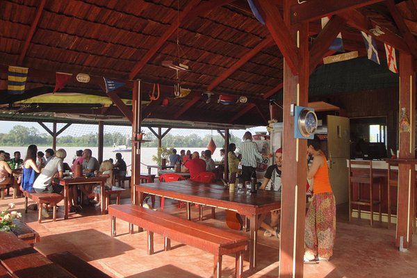 How to get to Miau Espetos Restaurant Suriname in Blauwgrond by Bus or  Ferry?