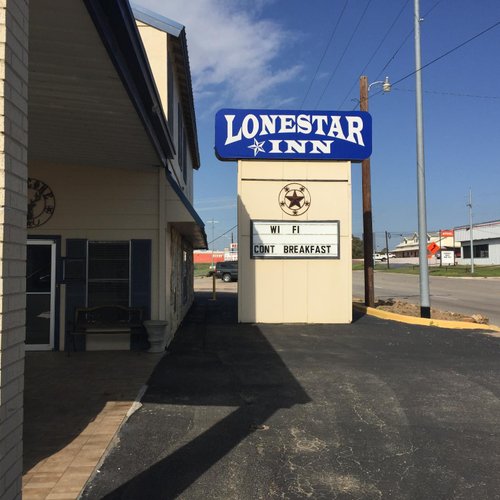Lone Star Inn image
