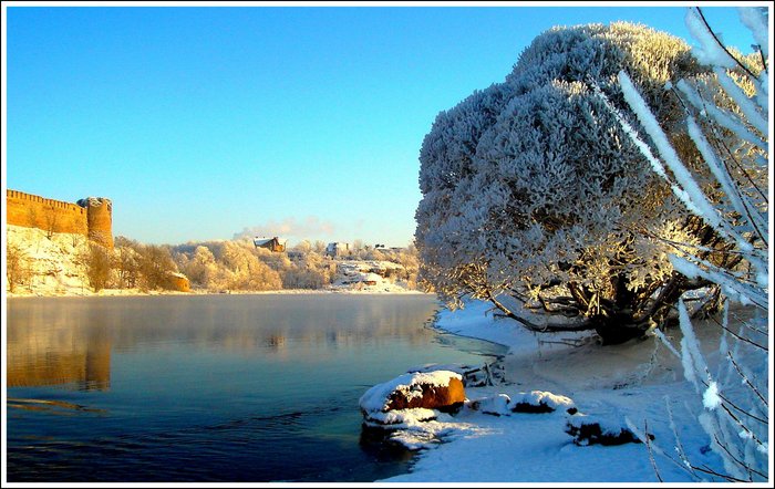 Река Нарва .