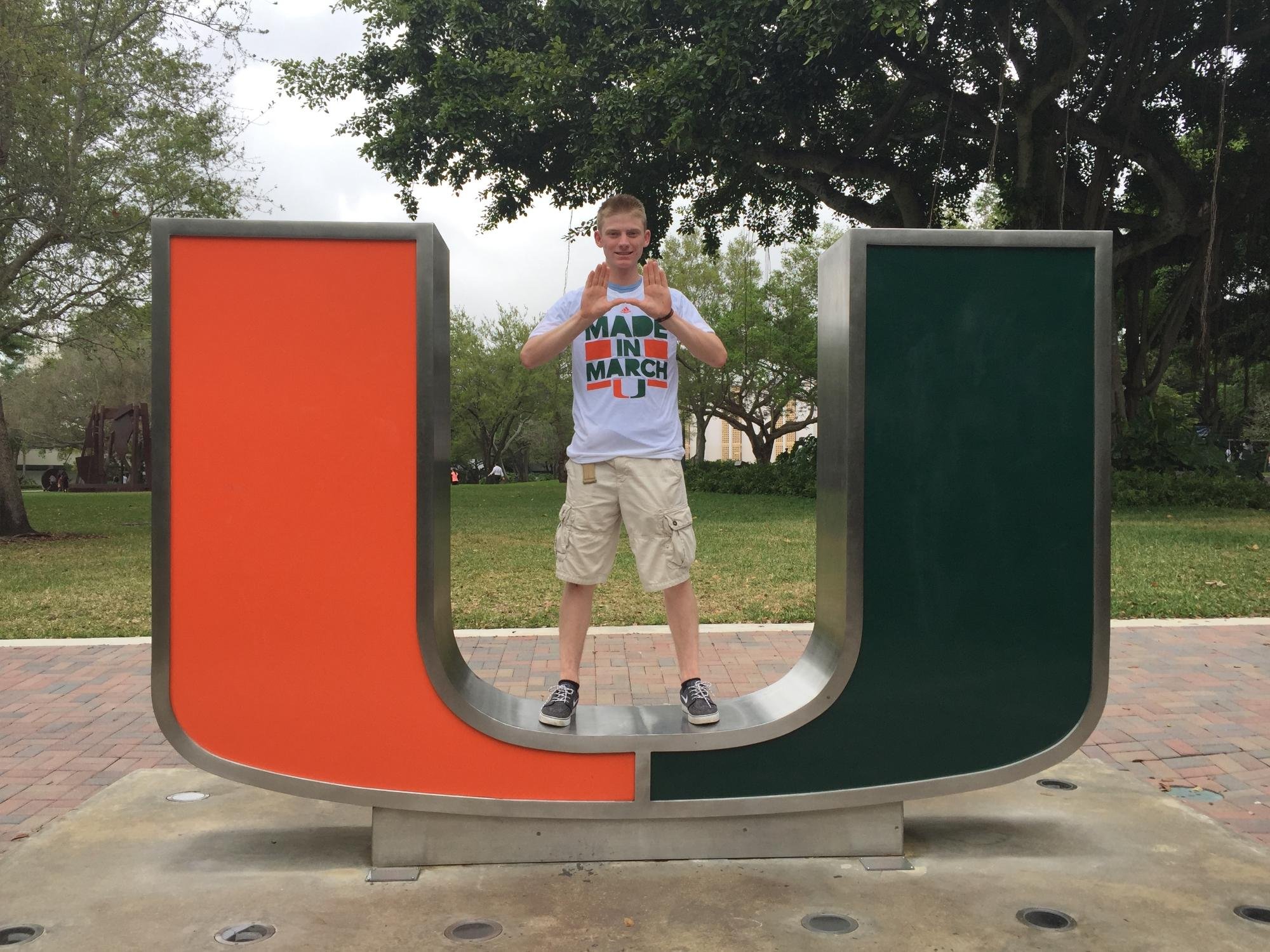 miami hurricanes campus store