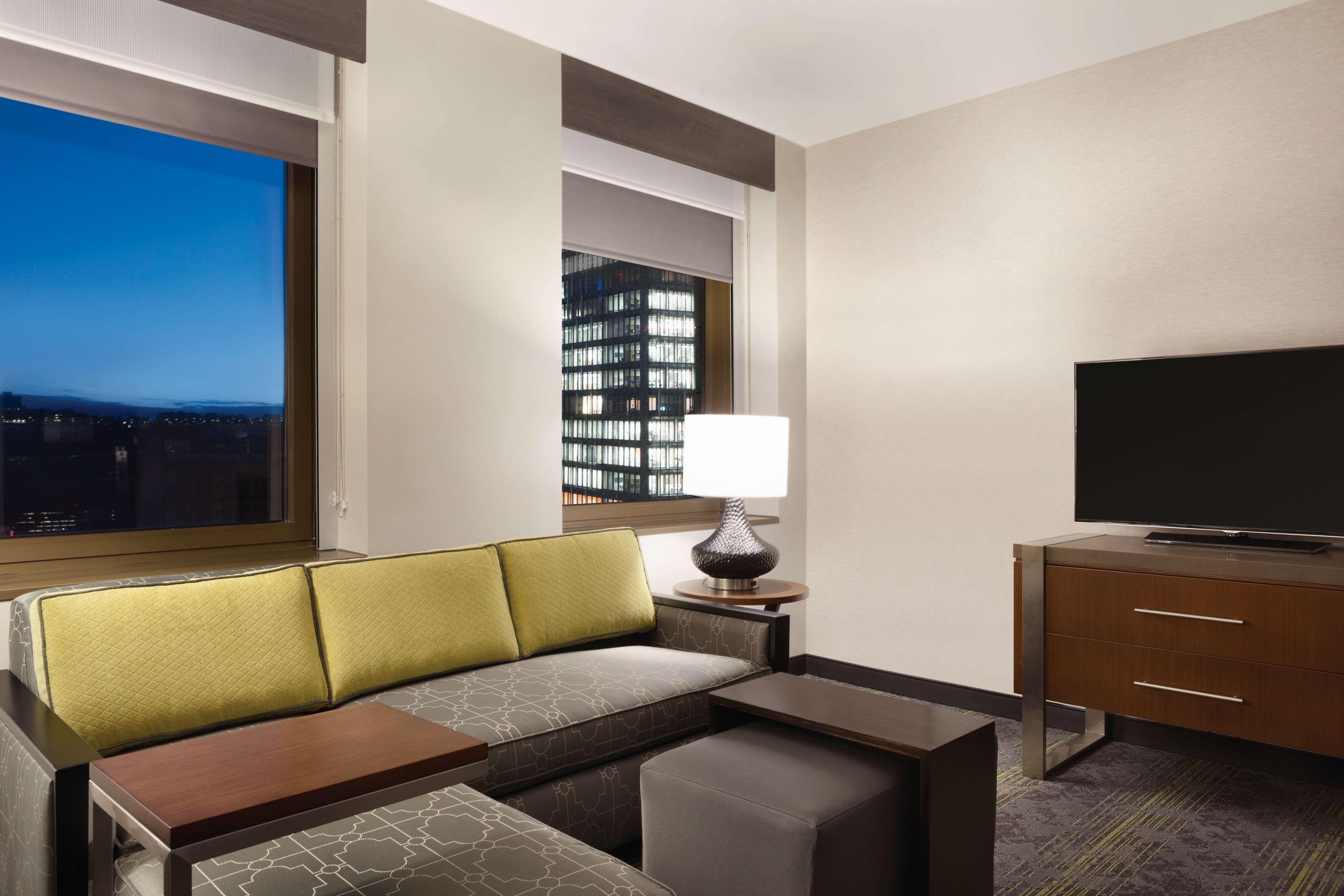 Hotel photo 37 of Embassy Suites by Hilton Pittsburgh Downtown.