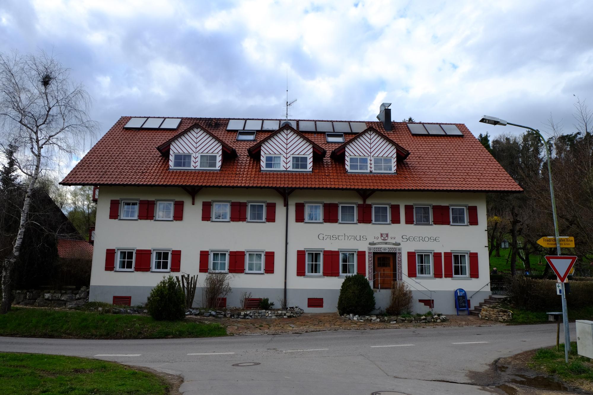 GASTHAUS SEEROSE (Kressbronn Am Bodensee, Jerman) - Ulasan Hotel ...