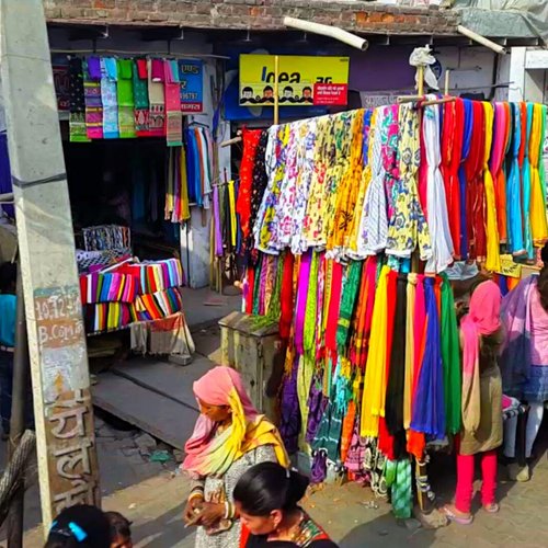 केले के पत्तों से बनी सारी ! Ujjain/banana saree - YouTube