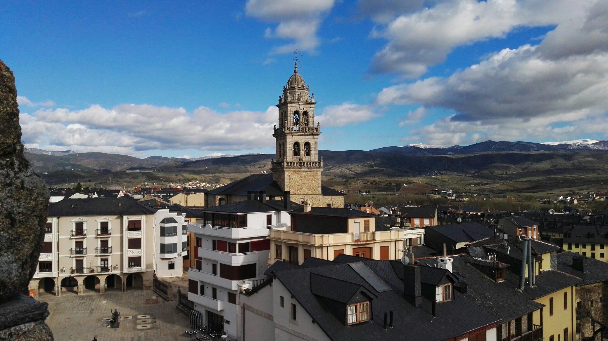 Basílica Nuestra Señora De La Encina (Ponferrada) - 2022 Alles Wat U ...