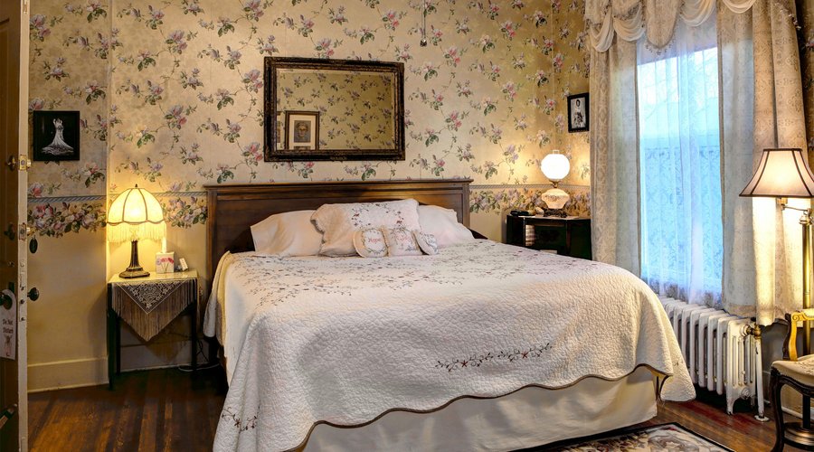 Grandmothers Room