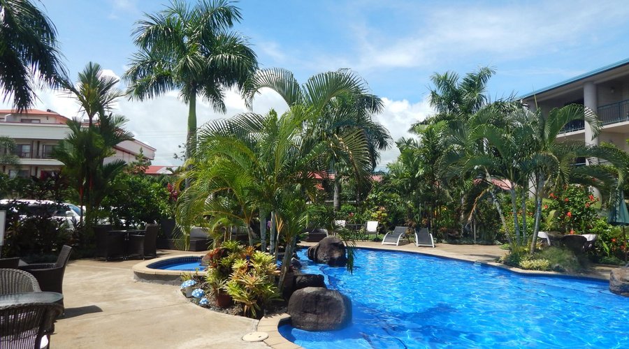 pool temperature is beautiful...