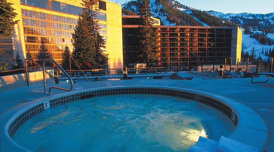 Cliff Lodge Hot Tub/ Pool area