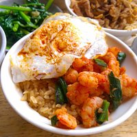 鸭蛋虾仁饭