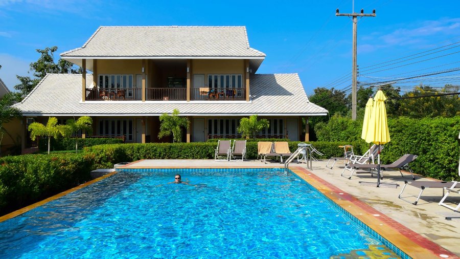Swimming pool