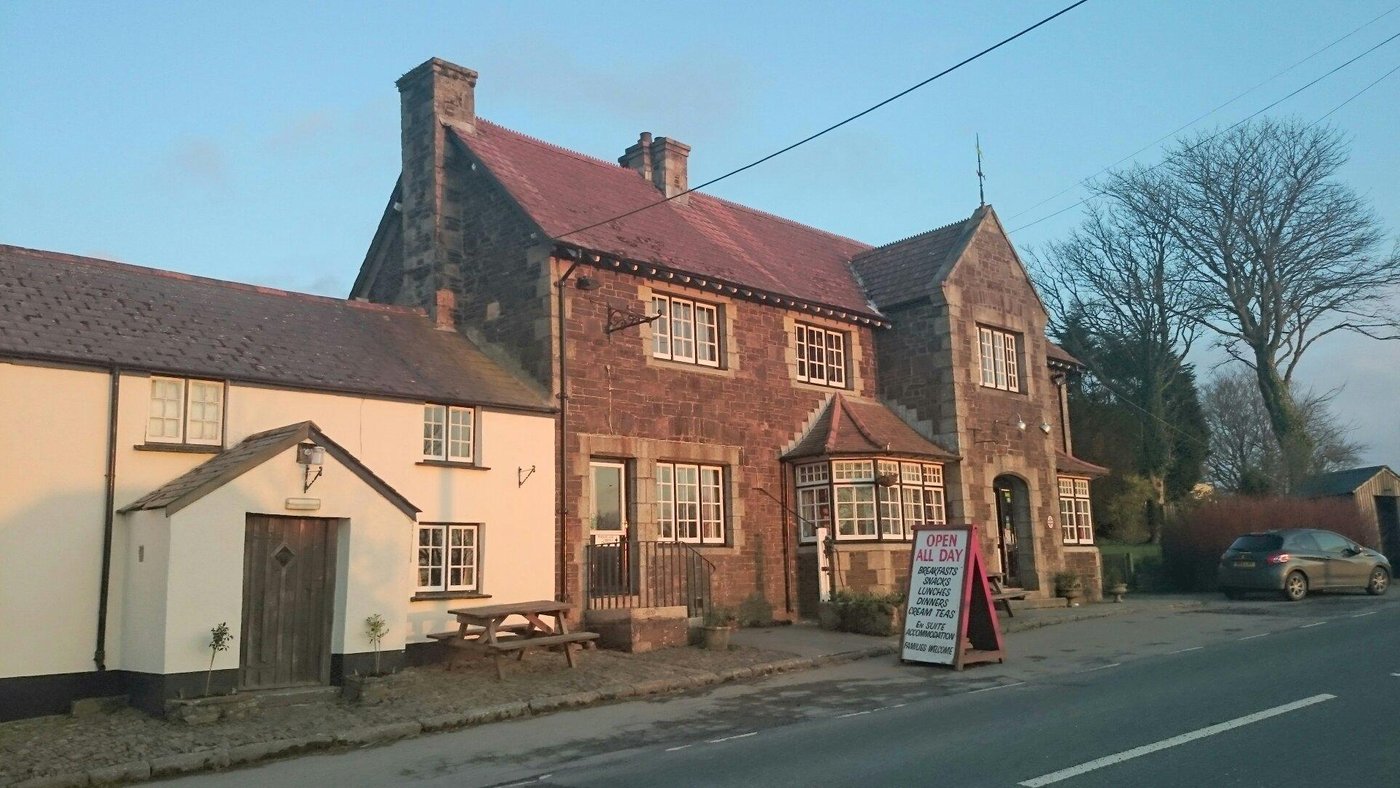 THE FOX AND HOUNDS HOTEL - Tripadvisor - Updated 2024 Prices & Inn Reviews