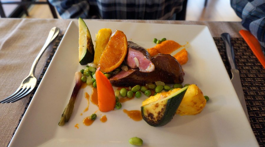 Canard et légumes