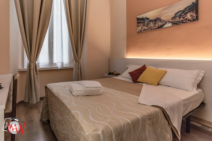 HOTEL MODERNO $74 ($̶1̶0̶8̶) - Prices  Reviews - Lecco, Italy