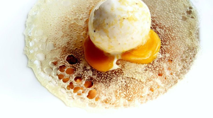 Tatin poire selon moi...
