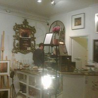 RT Gallery and Coffee Bar