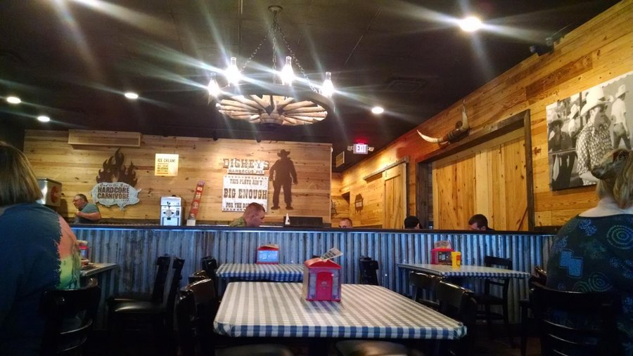 Dickey's Barbecue Pit