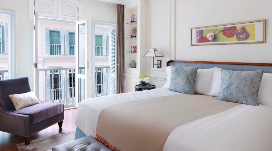 Rooms in the Heritage Wing are evocative of shophouse living in the past and bear design inspira