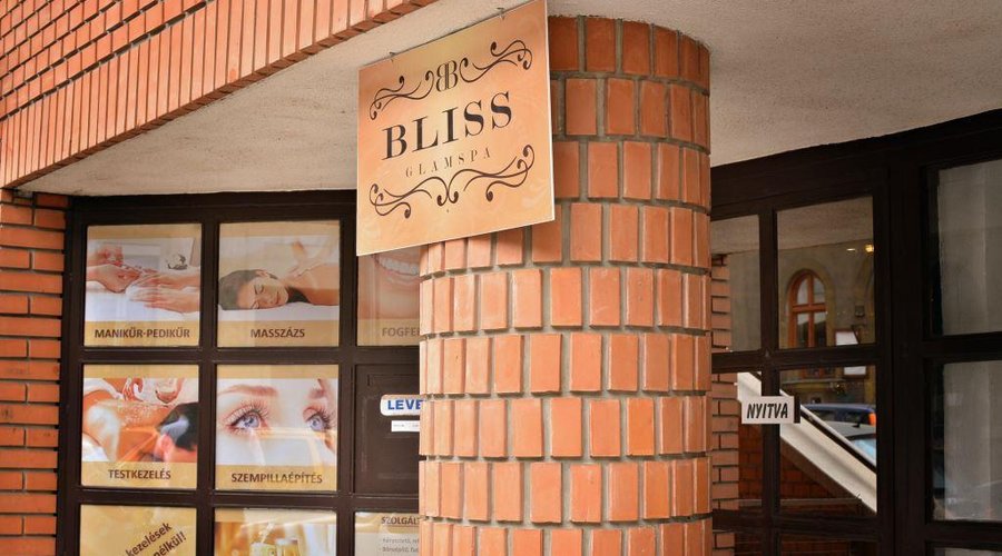 Bliss GlamSpa
