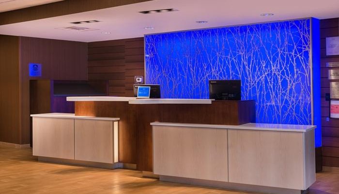 Front Desk/ Lobby