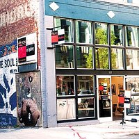 Wilson Hughes gallery - contemporary fine art & craft