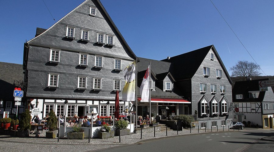 Hotel zur Altstadt - Oranienstr. 41, D 57258 Freudenberg
