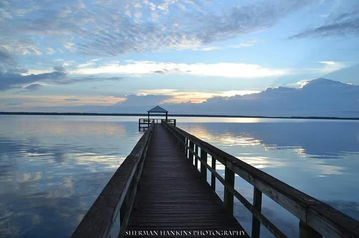 LEONARD'S LANDING LAKE CRESCENT RESORT - Reviews (Crescent City, FL ...