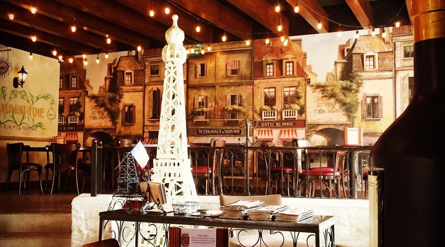 Simplesmente Magnifico!!
The best space for eat and relax with France