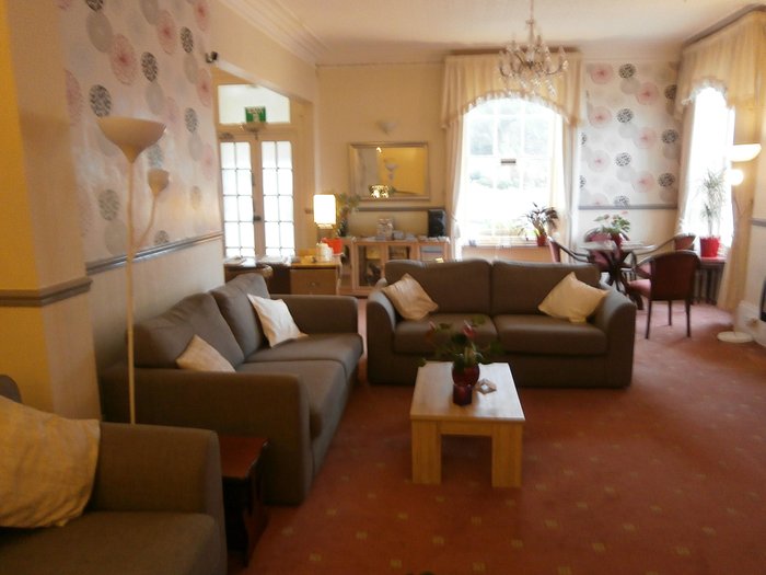 Dorset Hotel Bar or Lounge: Pictures & Reviews - Tripadvisor