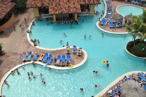Piscina e praia