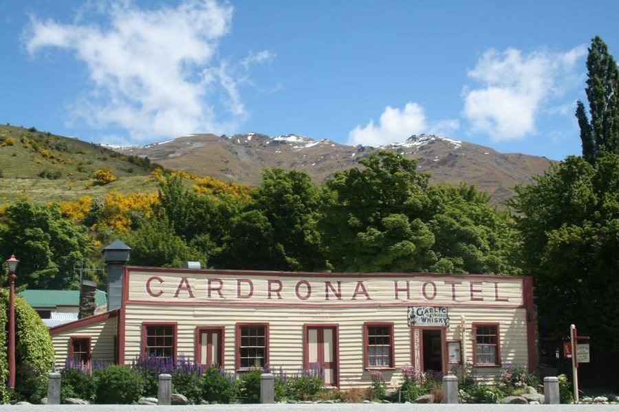 CARDRONA HOTEL - Now $150 (Was $̶1̶8̶5̶) - UPDATED 2022 Inn Reviews ...