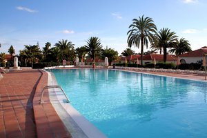 Pool und Strand