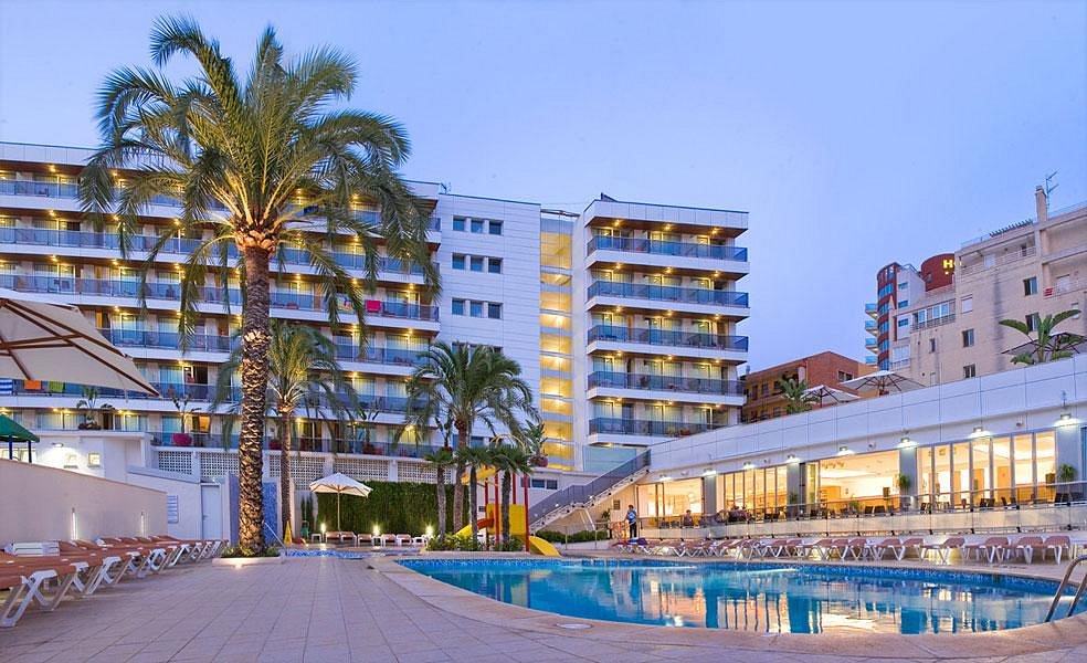 Hotel RH Bayren Parc, hotel en Oliva