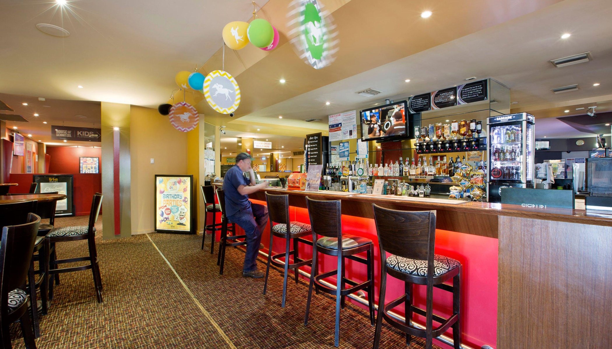 Links Hotel by null