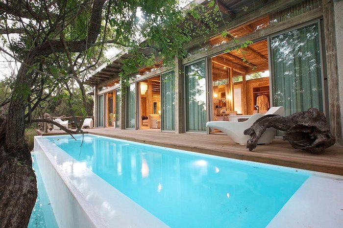 Karula Luxury Superior Villa with private heated pool