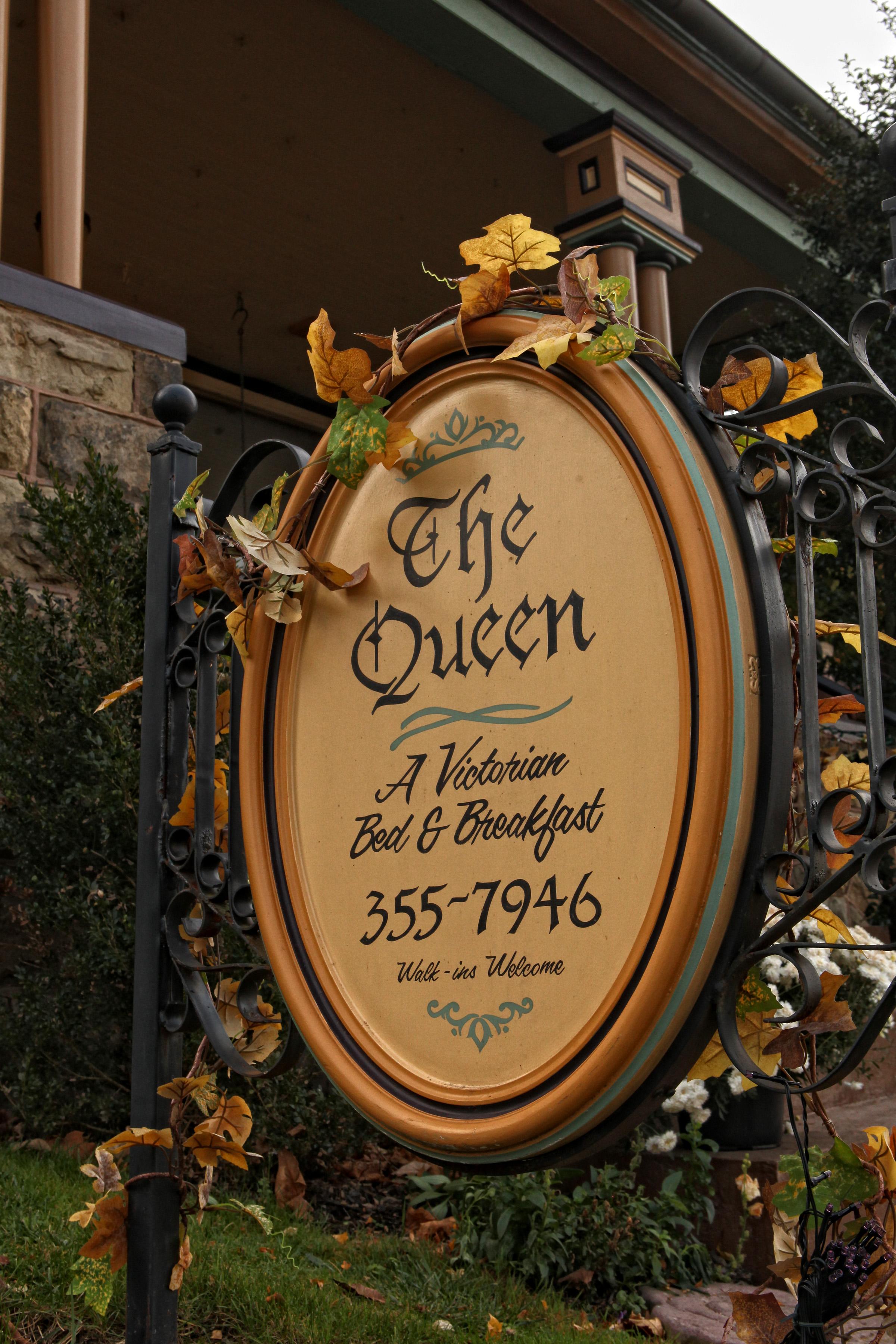 THE QUEEN - A VICTORIAN BED AND BREAKFAST - Updated 2024 Prices & B&B ...