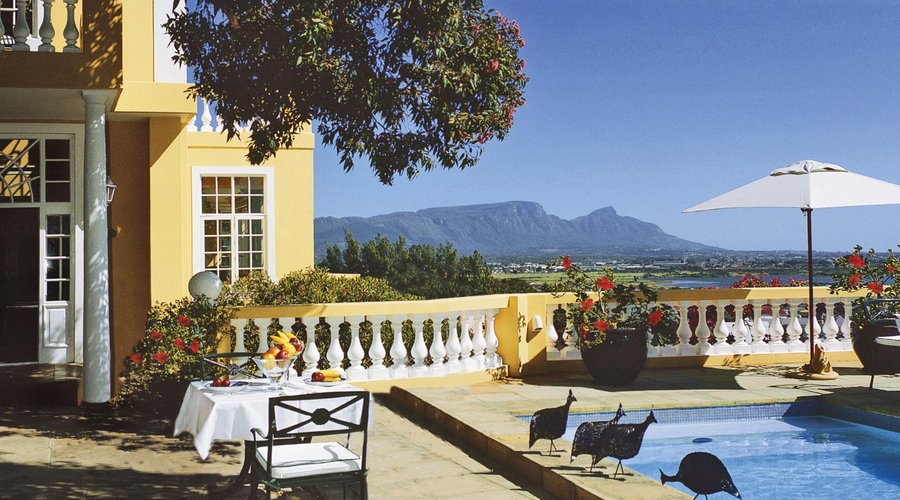 Colona Castle & Table Mountain