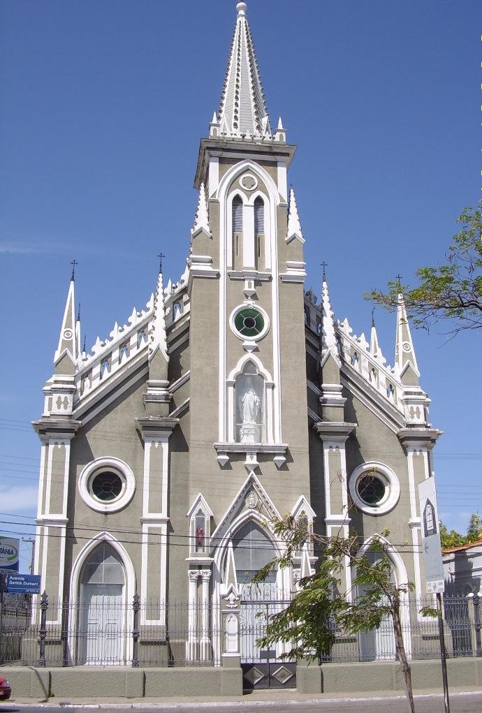 Pequeno Grande Church, Fortaleza