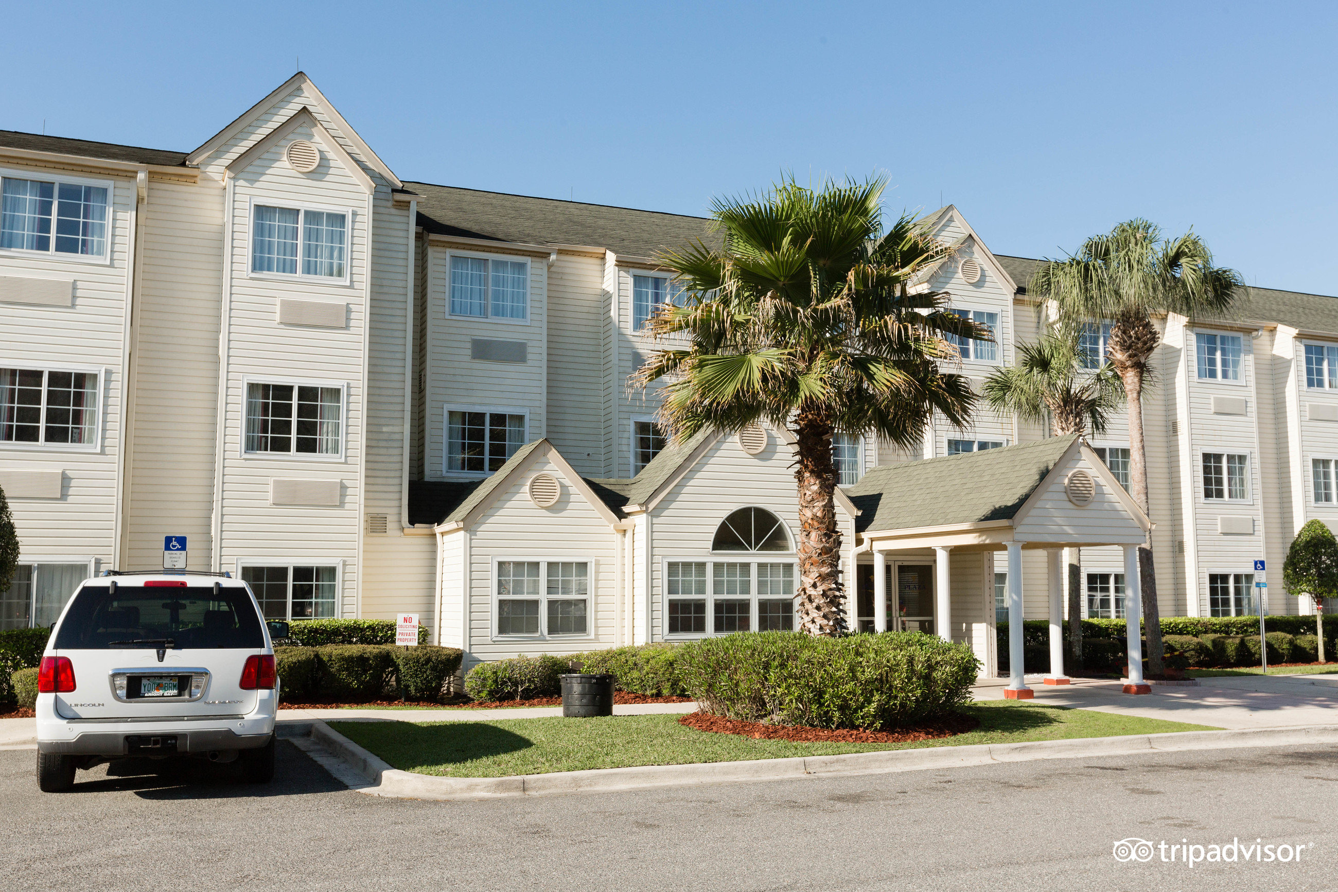 SLEEP INN JACKSONVILLE AIRPORT Updated 2024 Prices Hotel Reviews FL   The Hotel  V11862263 