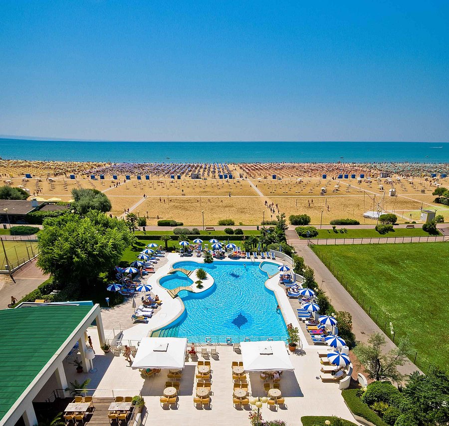 HOTEL MAJESTIC BEACH Updated 2021 Prices Resort Reviews and Photos Bibione Italy