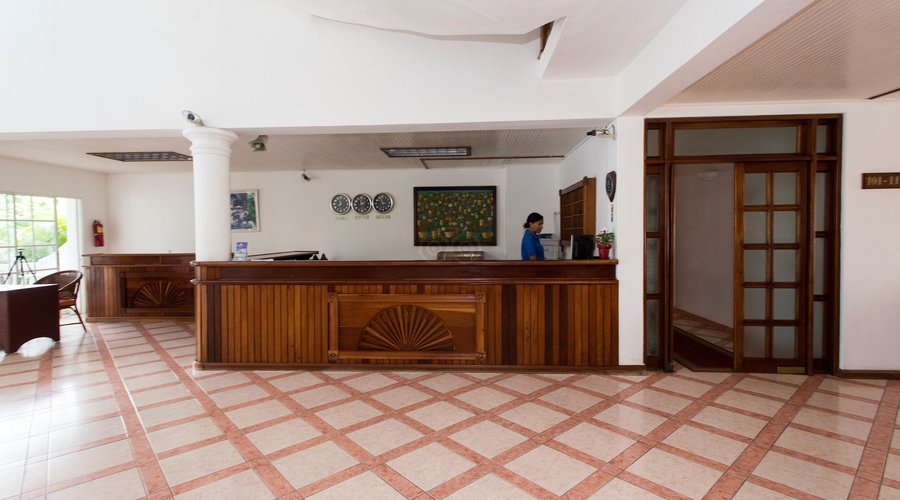 Lobby at the Piergiorgio Palace Hotel