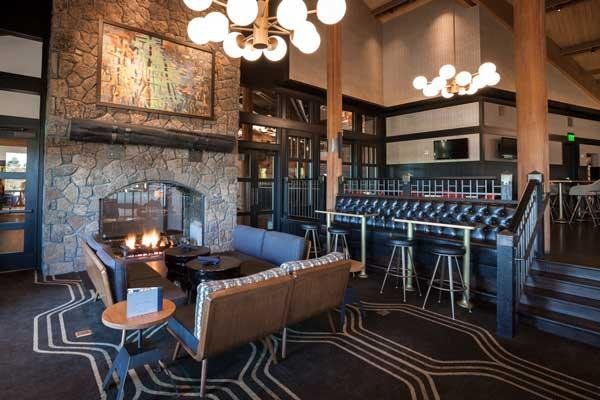 Sunriver's Best Dining Options to Beat the Summer Heat