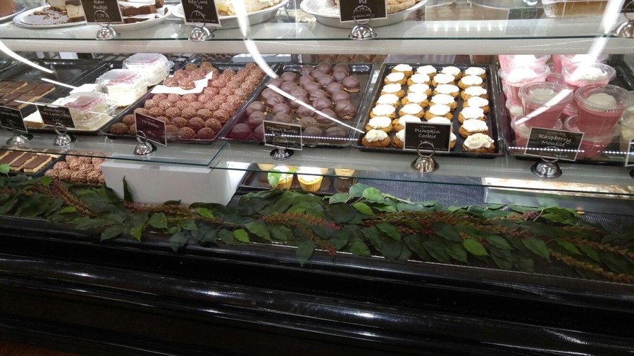 Awesome desserts! 😋