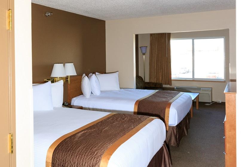 Hotel photo 2 of New Victorian Suites.