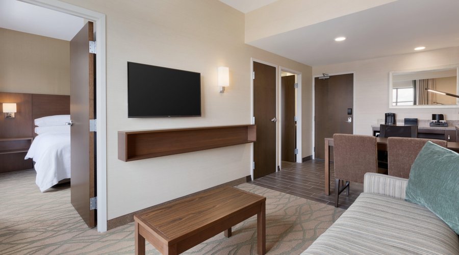 Living room King 1 bedroom Suite