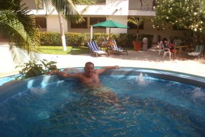 Pool & Beach