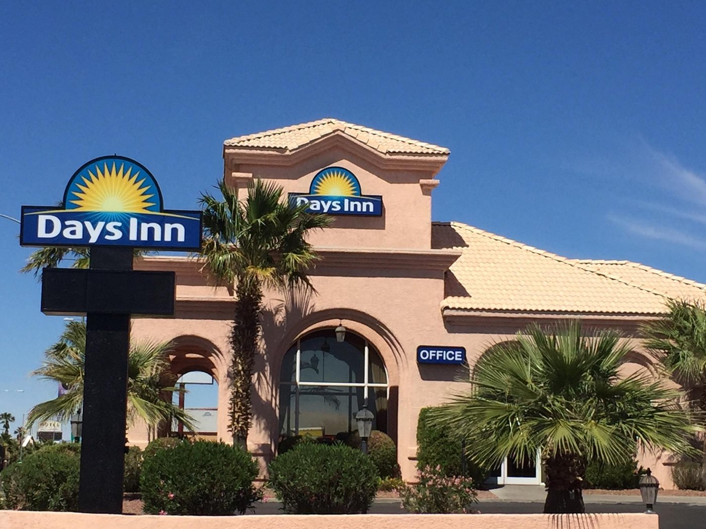 DAYS INN BY WYNDHAM BULLHEAD CITY 47 (̶7̶4̶) Prices & Hotel Reviews