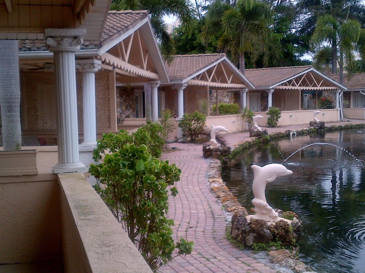 Rock Lake Resort, hotel in Fort Myers
