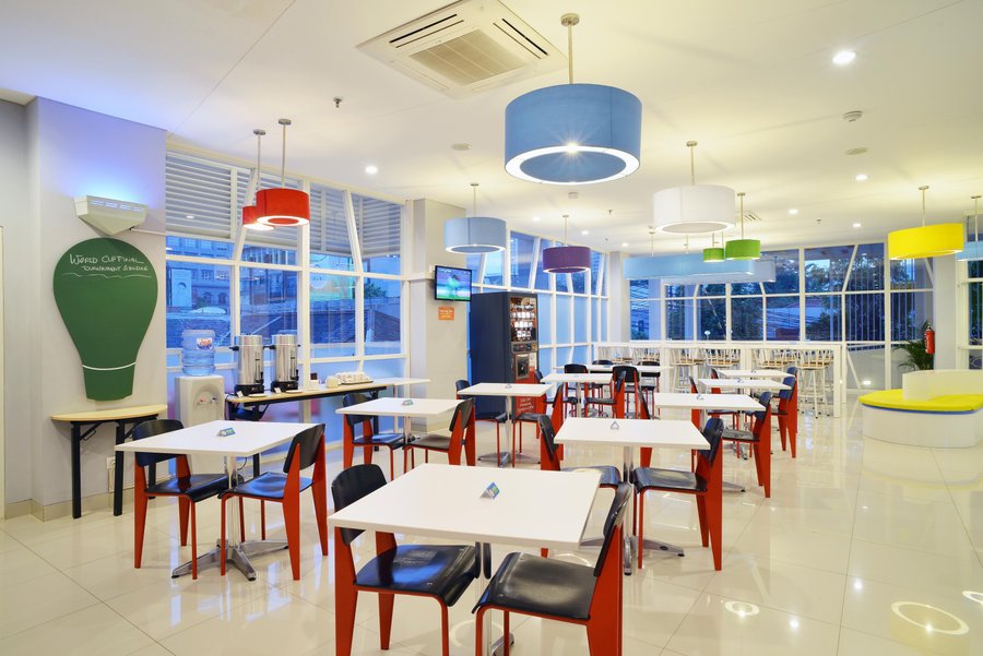 Pop Hotel Kemang Jakarta - Homecare24