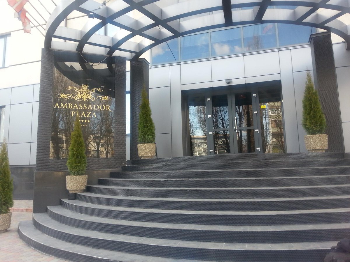 Ambassador отзывы. Ambassador Plaza Hotel 4* карта 7 корпус.