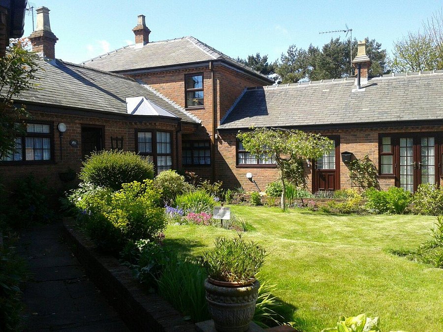 CHERRY TREE COTTAGE - Prices & Reviews (Bridlington, United Kingdom) - Tripadvisor